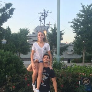 Meet your Posher, Madelynne